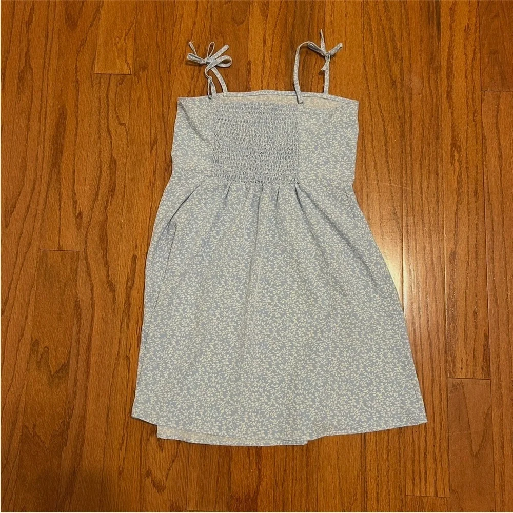 Girls Floral Light Blue Sundress Tie Strap Dress Size Medium Summer Casual